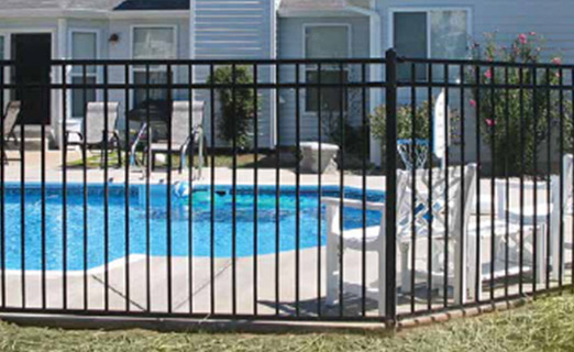 Clôtures de piscines ornementales en acier